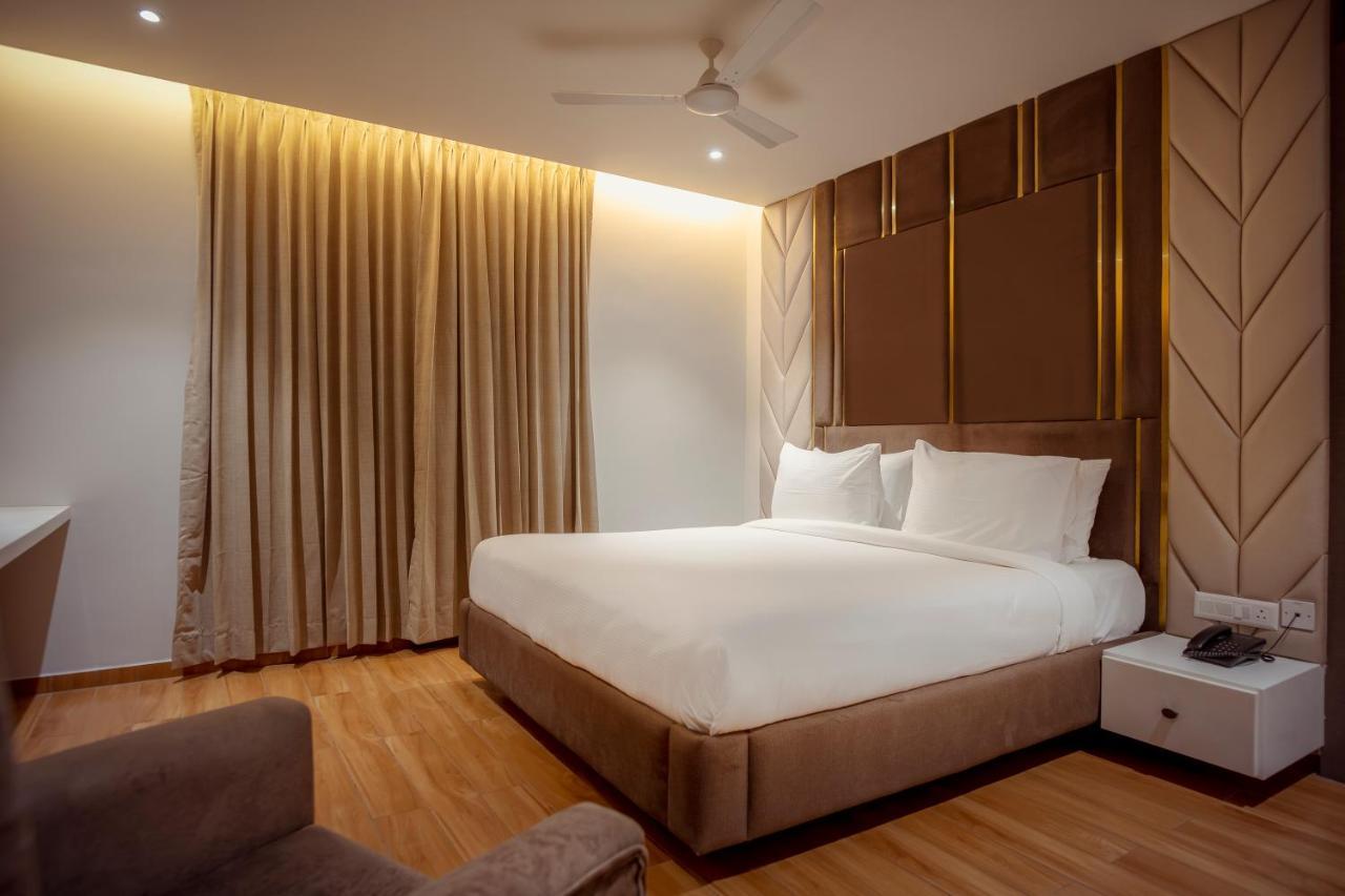 Northway Hotel Visakhapatnam Extérieur photo